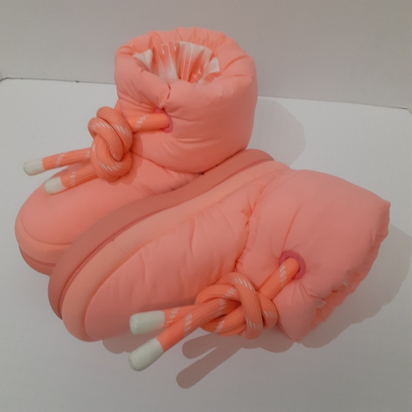 UGG Classic Short Maxi Boots Sz 8. - Picture 4 of 7